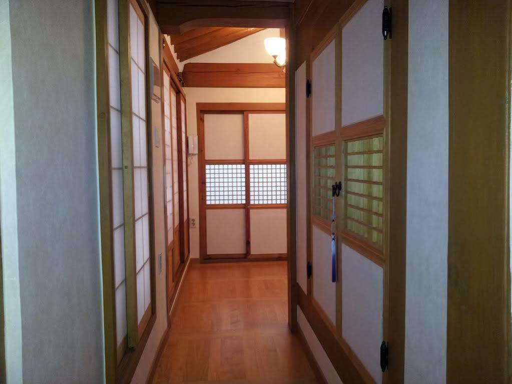 Han Hanok Guesthouse Сеул Экстерьер фото