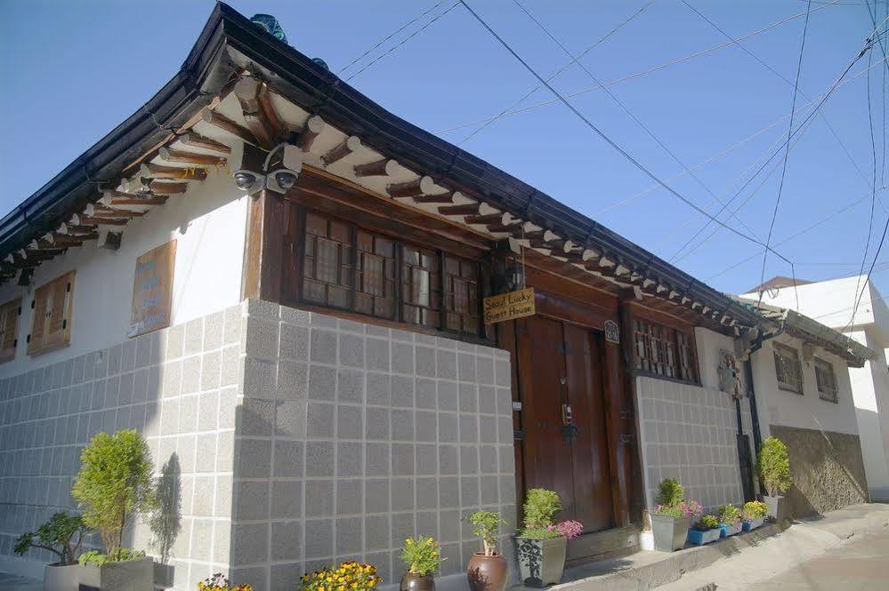 Han Hanok Guesthouse Сеул Экстерьер фото