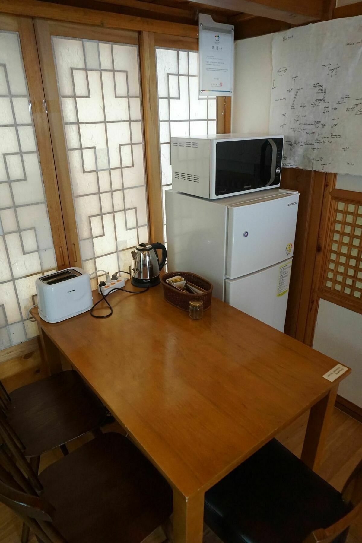 Han Hanok Guesthouse Сеул Экстерьер фото